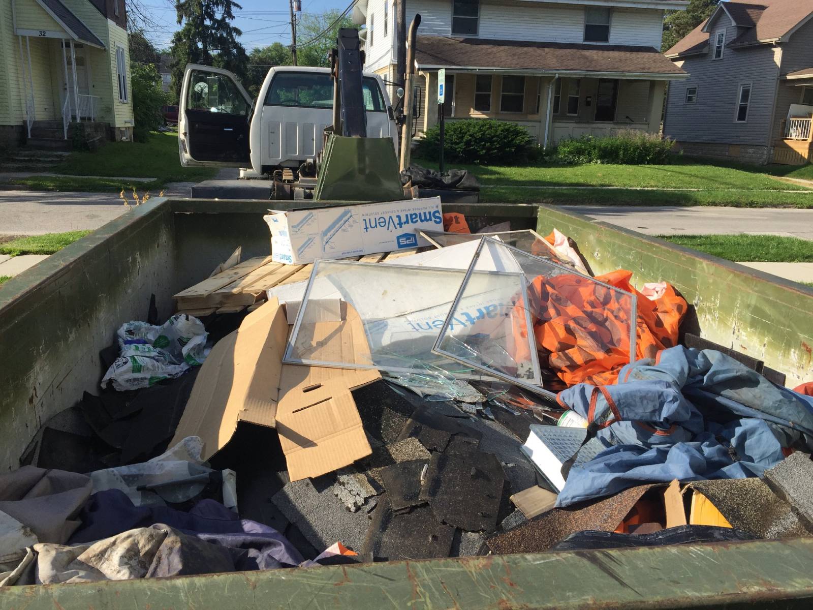 Debris Removal in Toledo, OH Debris Removal